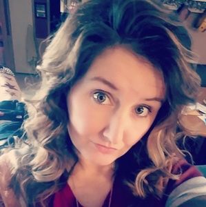 Meet your Posher, Christie